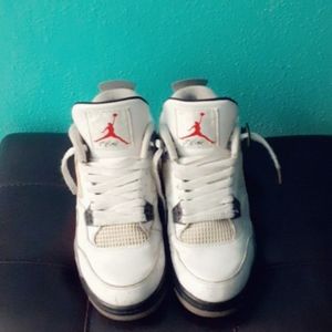 Jordan 4 white cement